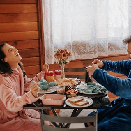 Pousada Aconchego Da Rota Домінгус-Мартінс Екстер'єр фото